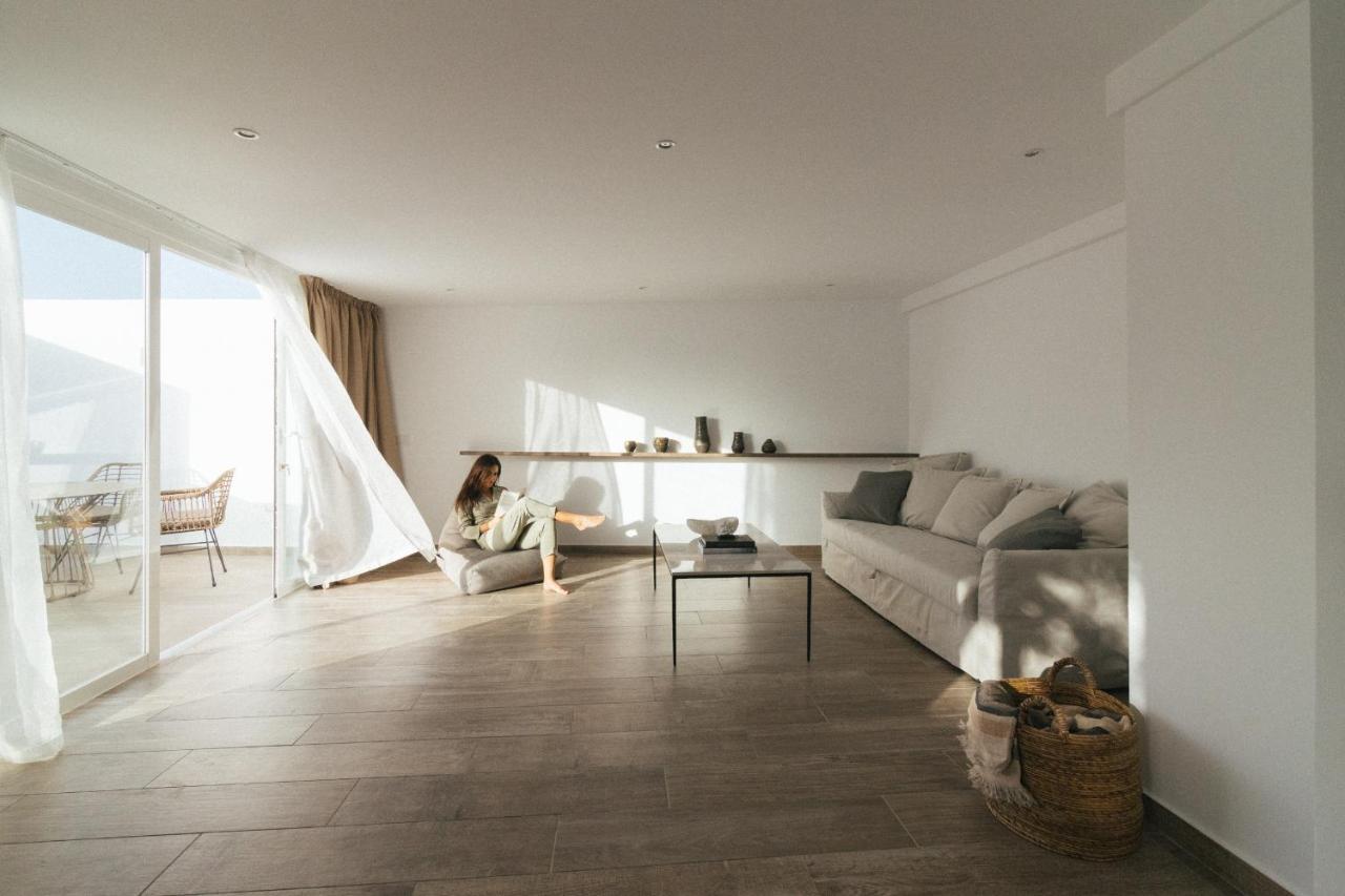 Alava Suites 科斯塔特吉塞 外观 照片